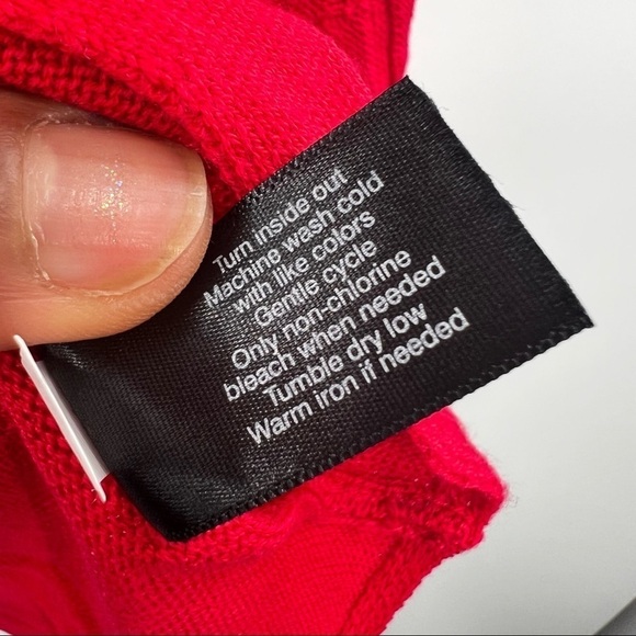 Lane Bryant long sleeve red sweater top size 14/16 boatneck wide sleeve - Picture 10 of 10